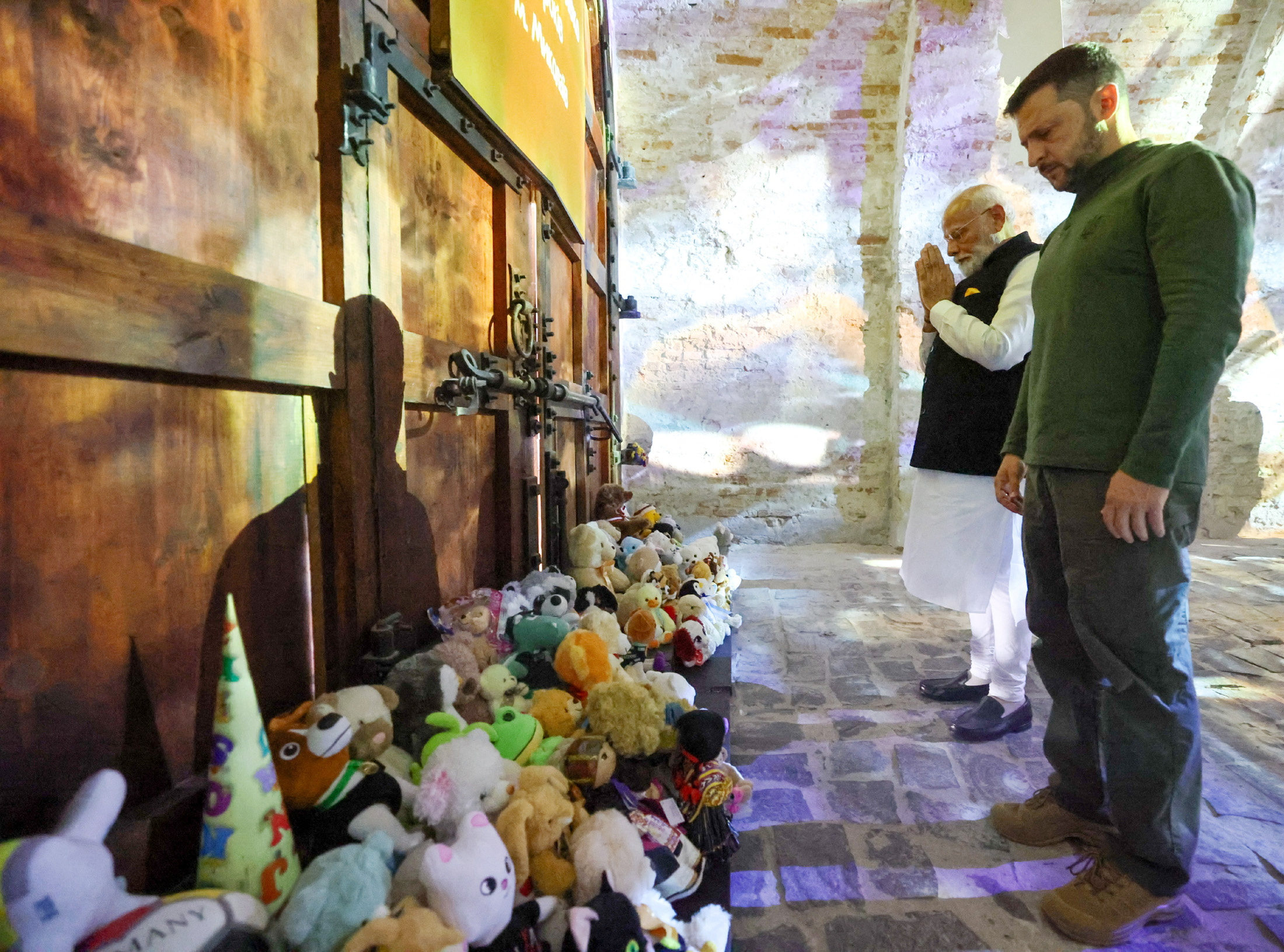 India’s Prime Minister Narendra Modi and Ukraine’s President Volodymyr Zelensky pay respects in Kyiv on Friday to the children killed amid Russia’s attack on Ukraine. Photo: India’s Press Information Bureau/Reuters