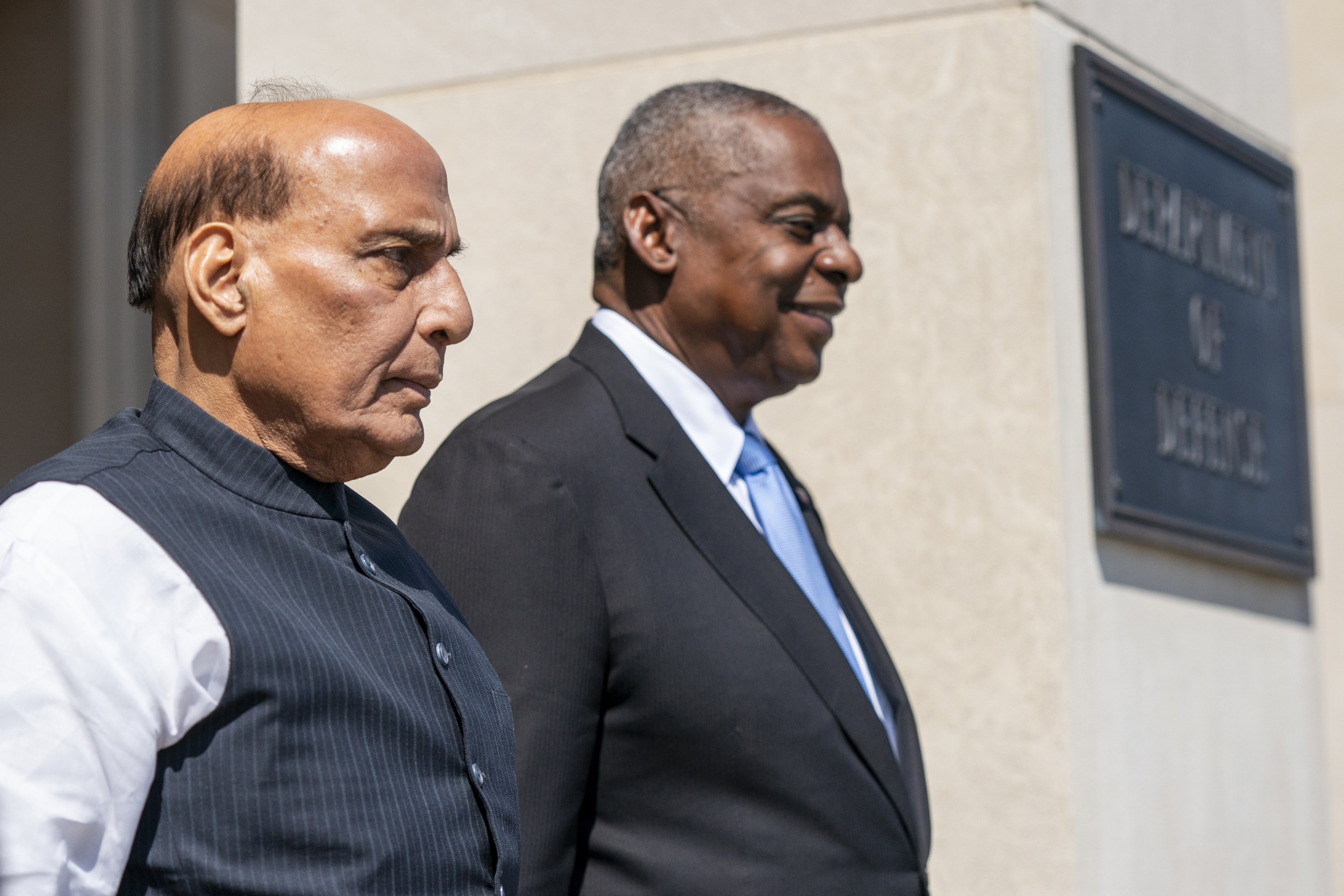 Indian Defence Minister Rajnath Singh (left) and US Defence Secretary Lloyd Austin at the Pentagon in Arlington, Virginia, just ahead of their meeting on Friday. Photo: EPA-EFE